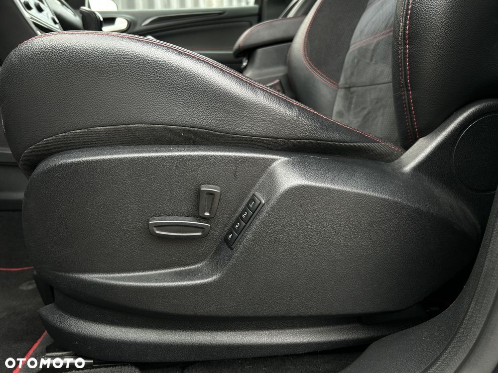 Ford S-Max 2.0 EcoBoost ST-Line - 23
