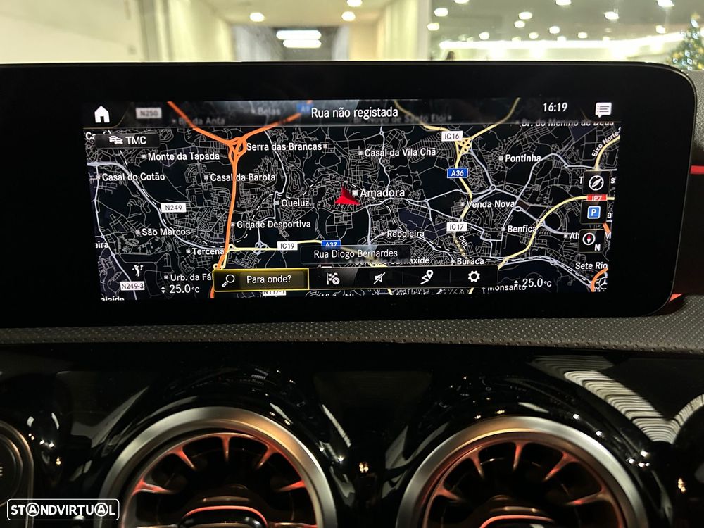 Mercedes-Benz A 160 AMG Line - 24