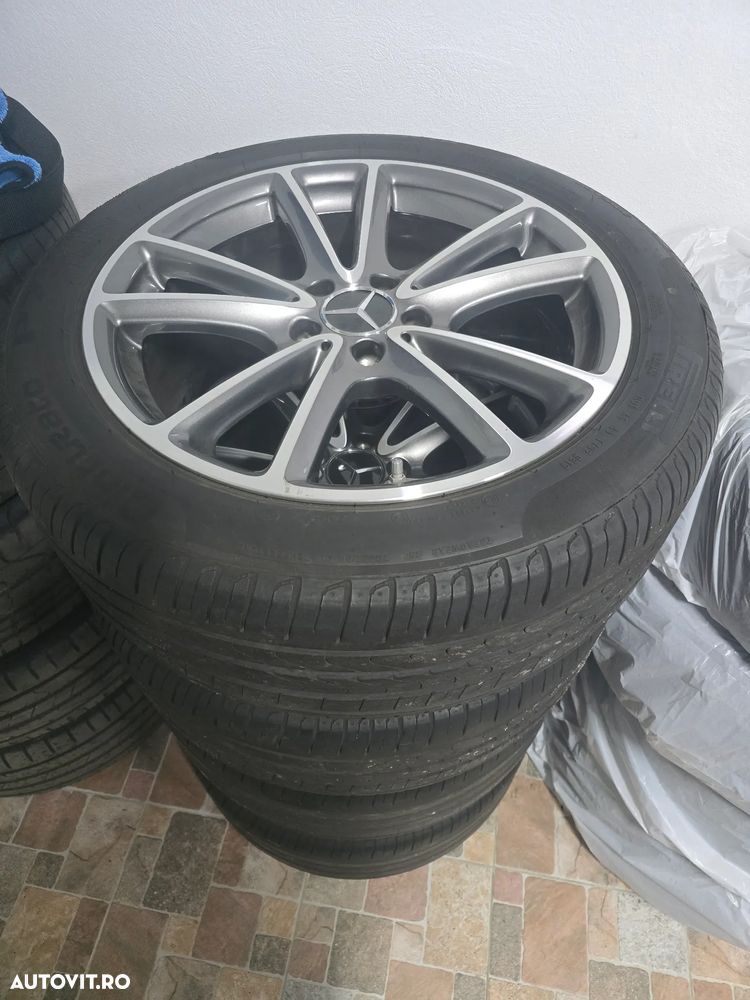 Mercedes-Benz E - 17