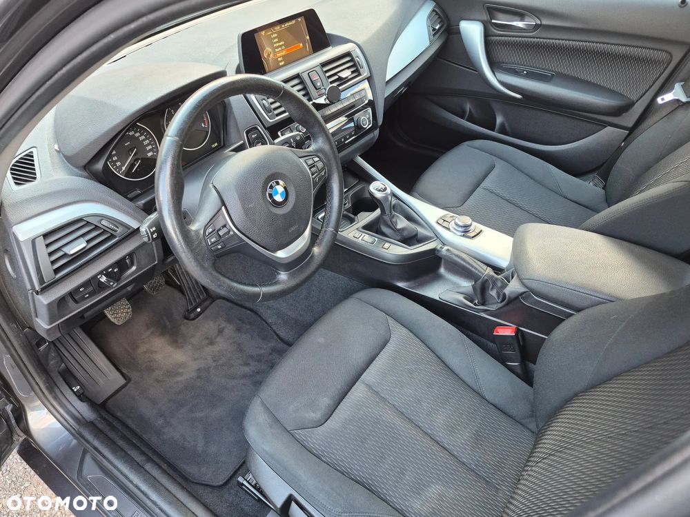 BMW Seria 1 118d xDrive Advantage - 10