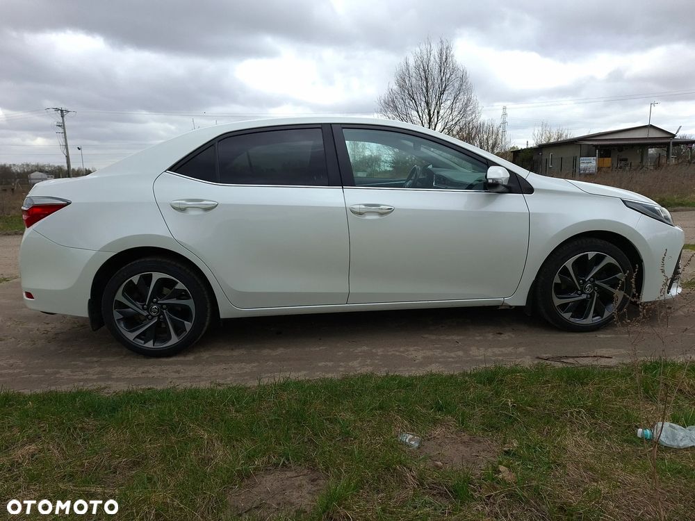 Toyota Corolla 1.6 Prestige EU6 - 5