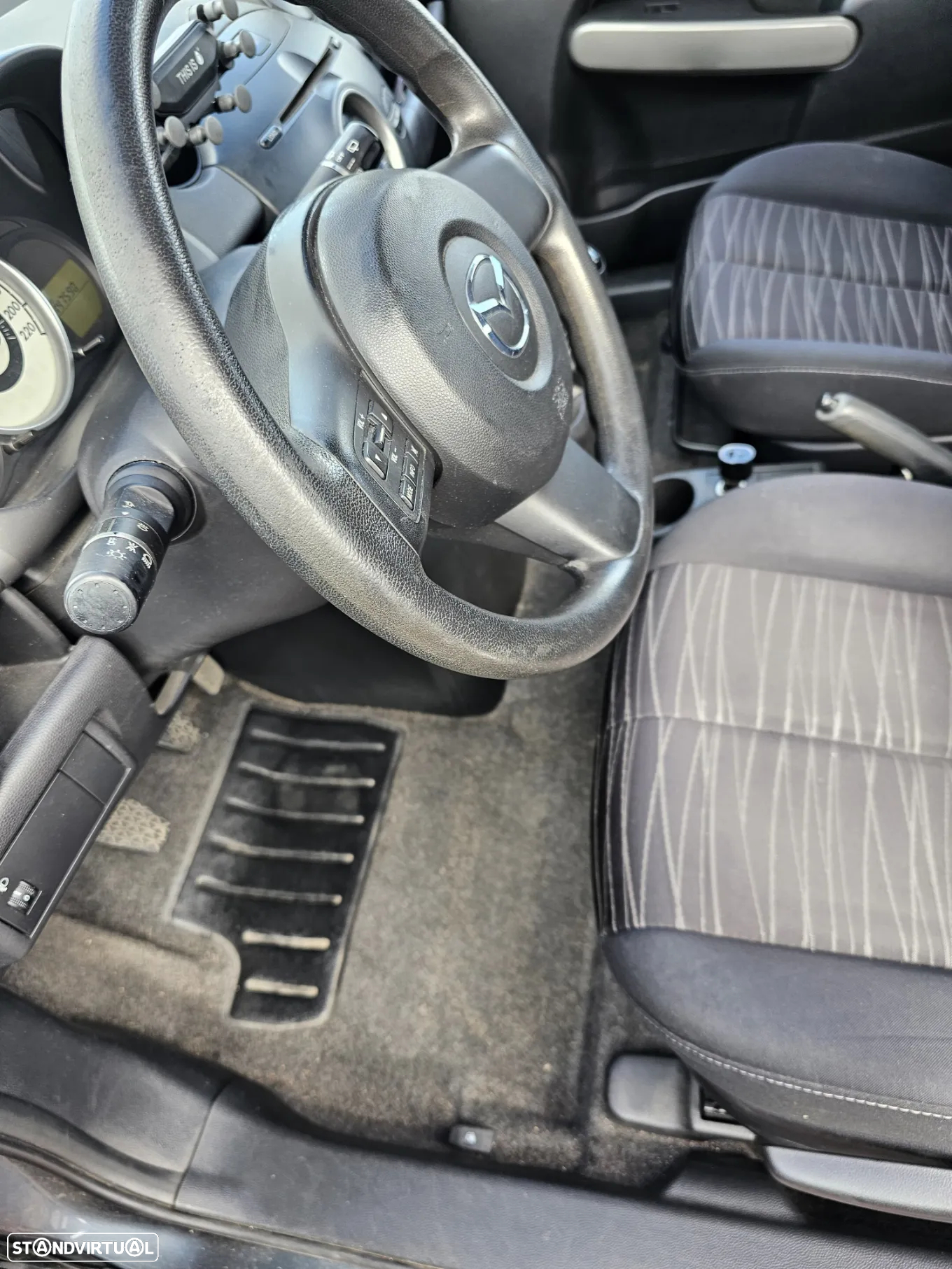 Mazda 2 1.3 MZR Comfort - 6
