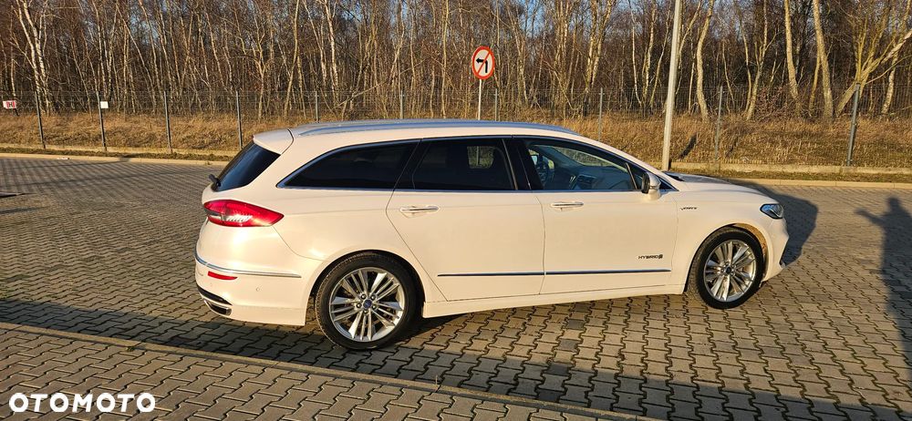 Ford Mondeo 2.0 Hybrid Vignale - 4
