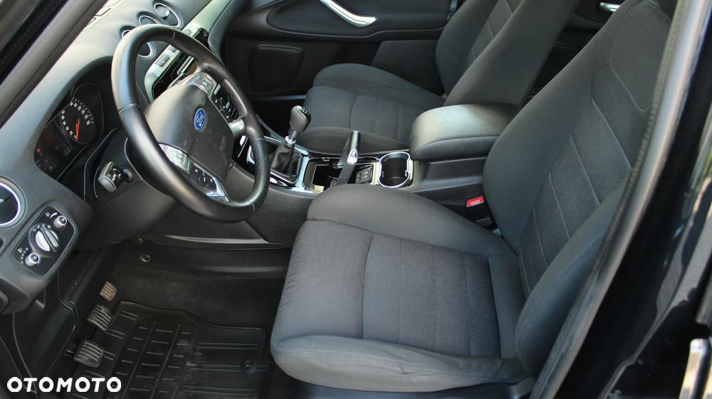 Ford S-Max 2.0 TDCi Titanium - 25