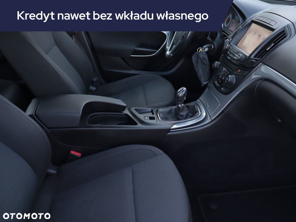Opel Insignia - 11