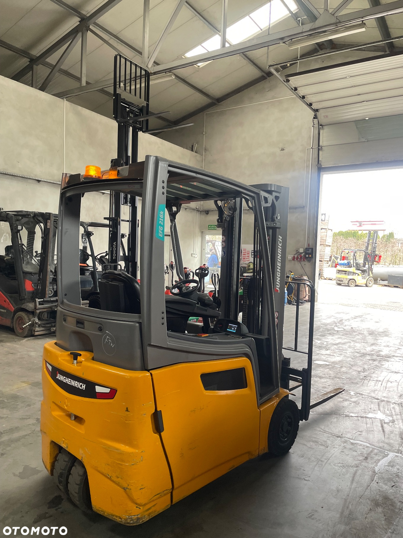 Jungheinrich EFG 216k - 2