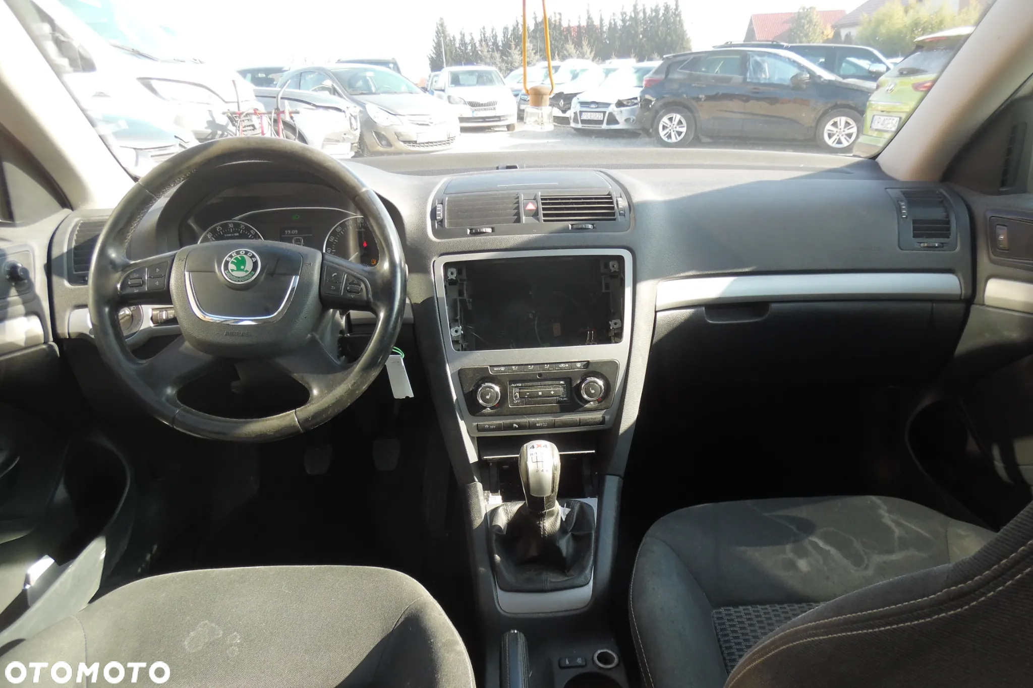 Skoda Octavia 1.6 TDI 4x4 Elegance - 6