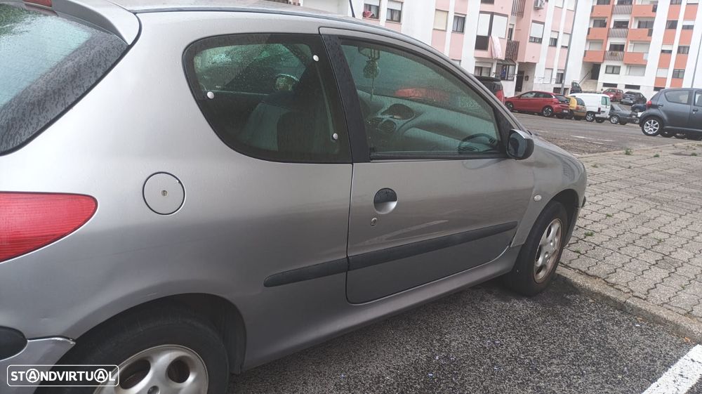 Peugeot 206 1.1 XR - 3