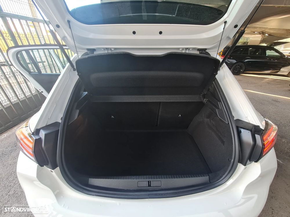 Peugeot 208 1.2 Style - 26