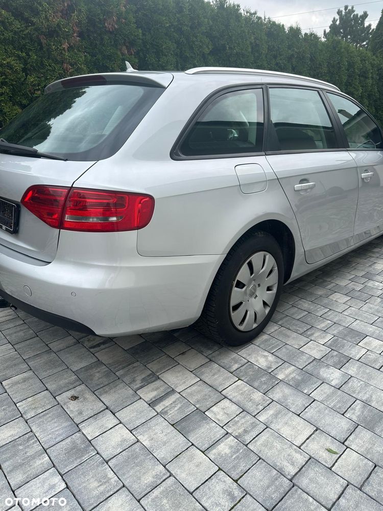 Audi A4 Avant 1.8 TFSI Attraction - 12