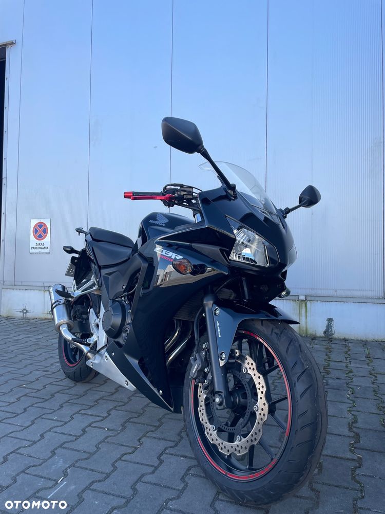 Honda CBR - 4
