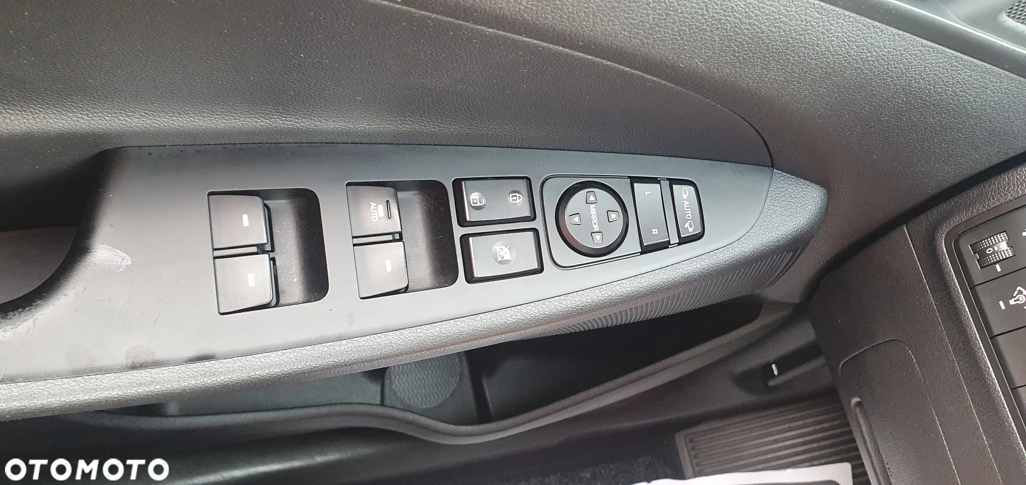 Hyundai Tucson - 16