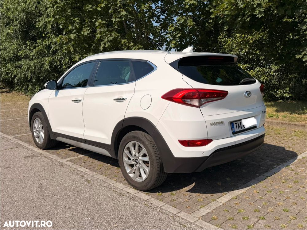 Hyundai Tucson 1.6 CRDi 4WD 7DCT Style - 7