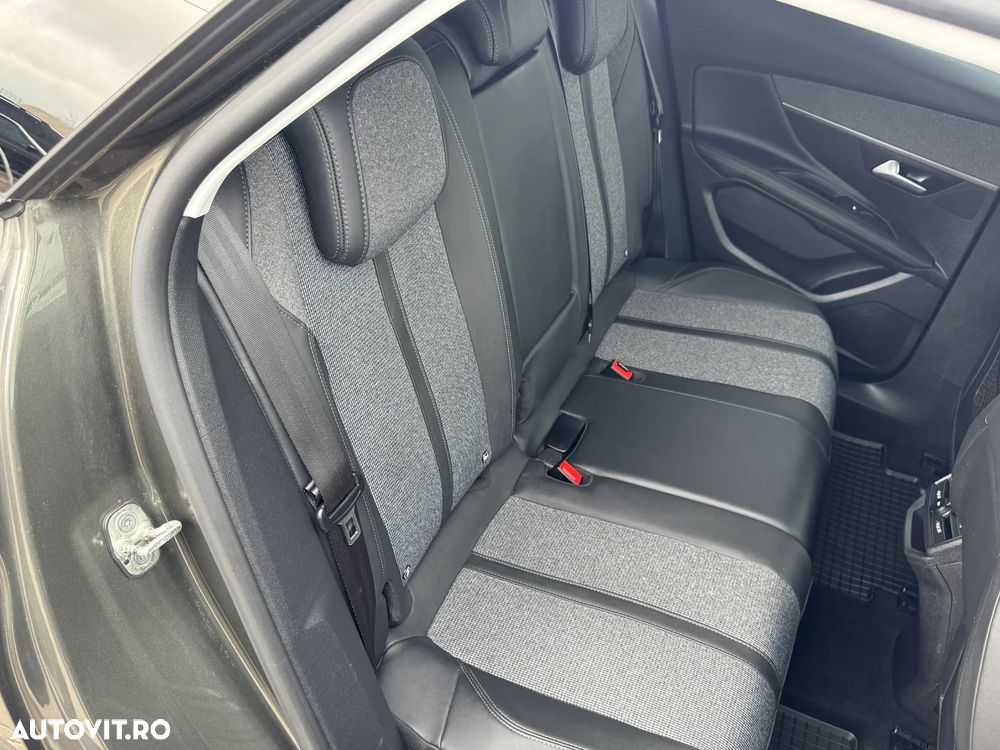 Peugeot 3008 BlueHDi 130 Stop & Start Allure - 24