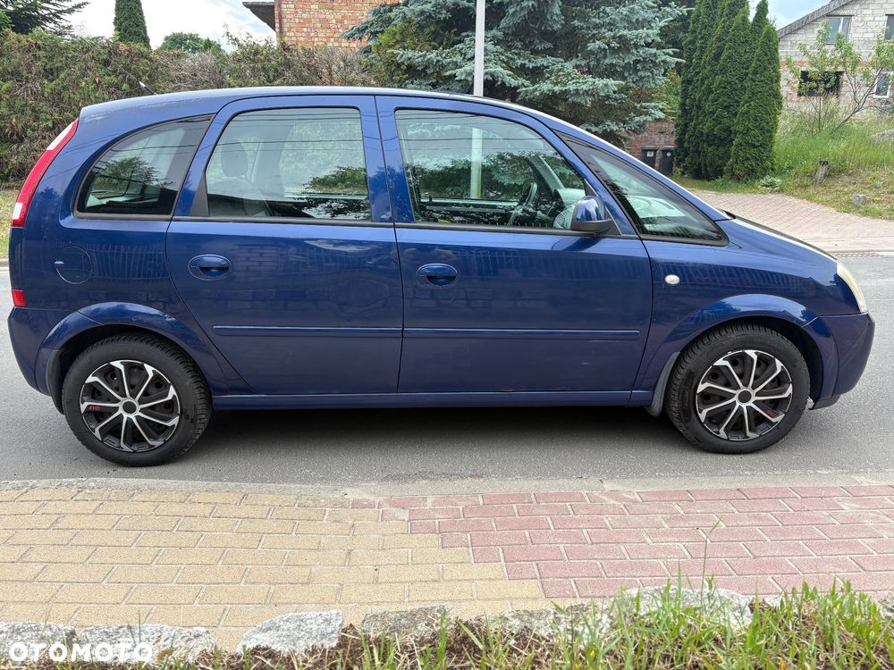 Opel Meriva 1.6 16V Essentia - 4