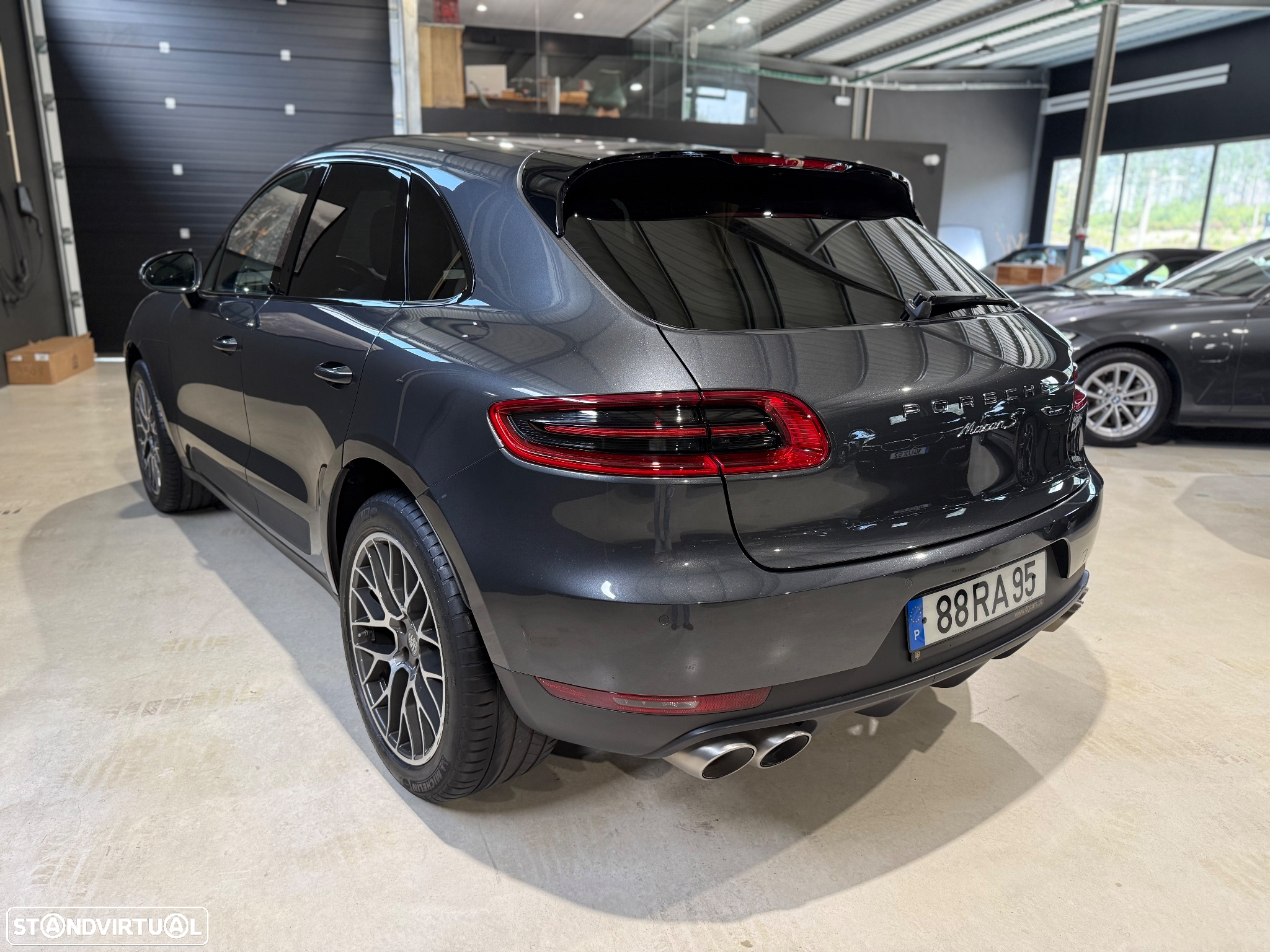 Porsche Macan S - 9