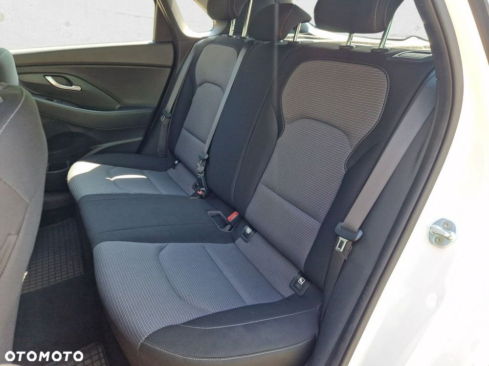 Hyundai i30 - 22