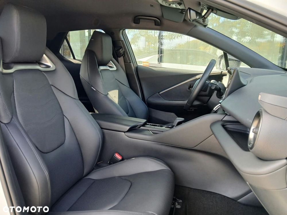 Toyota C-HR 2.0 Hybrid Dynamic Force Executive AWD - 23
