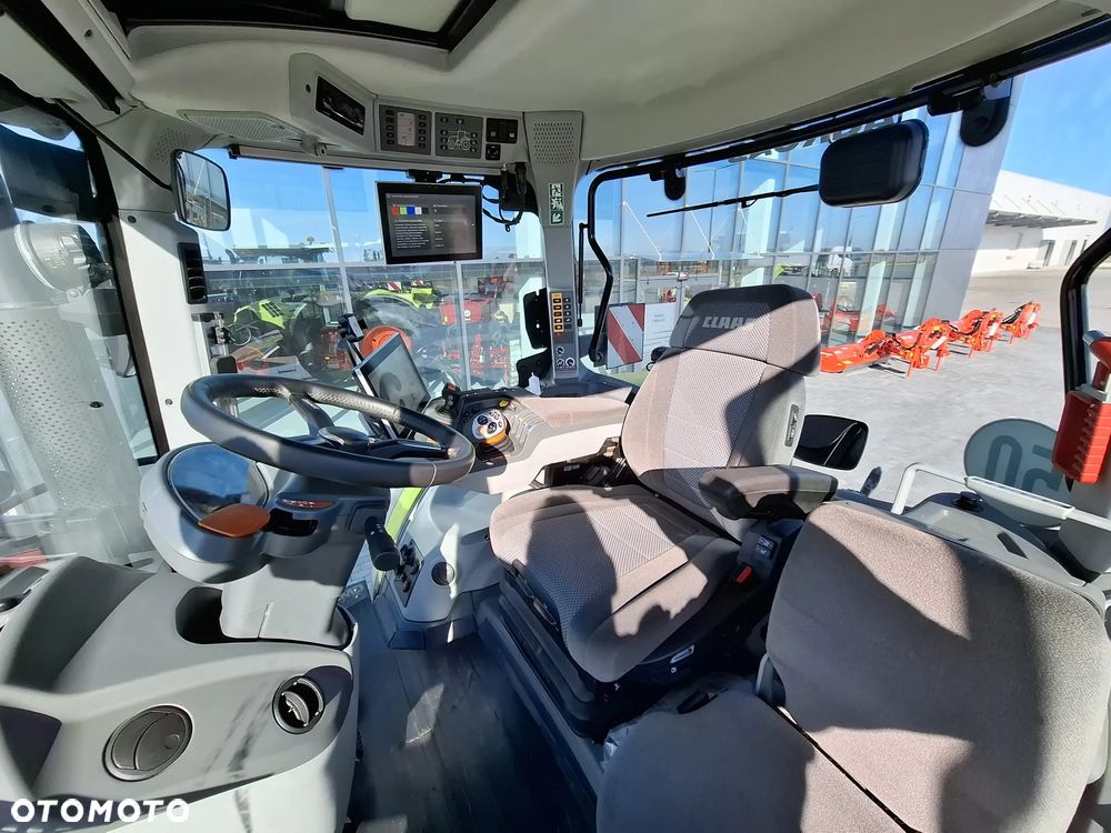 Claas ARION 660 CMATIC FOCUS - 10