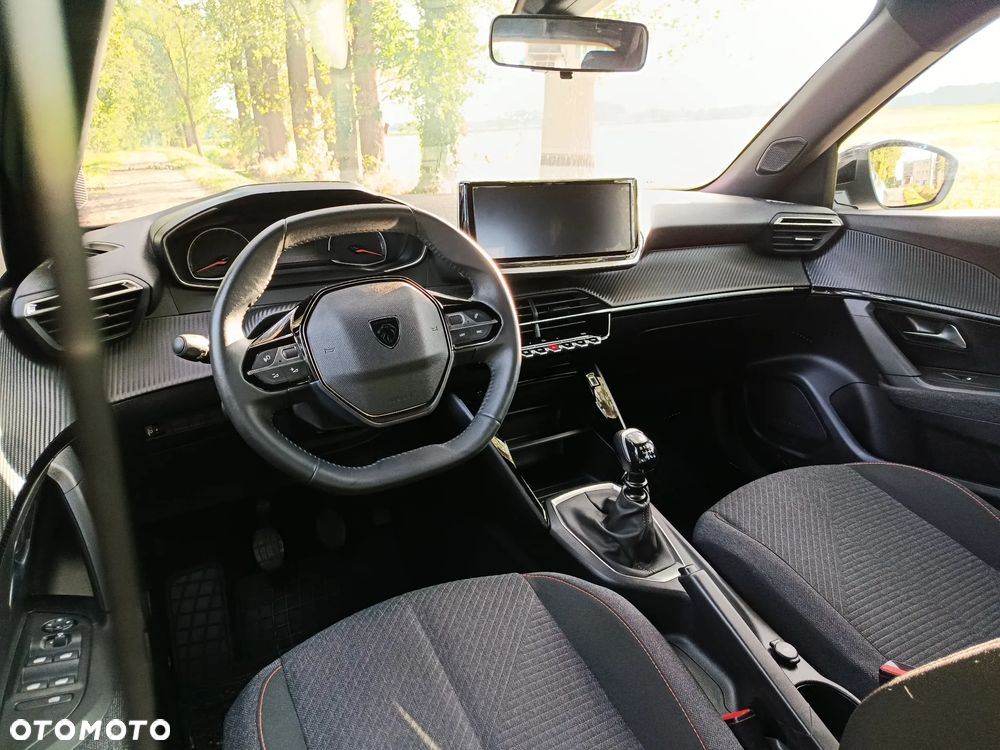 Peugeot 2008 - 16