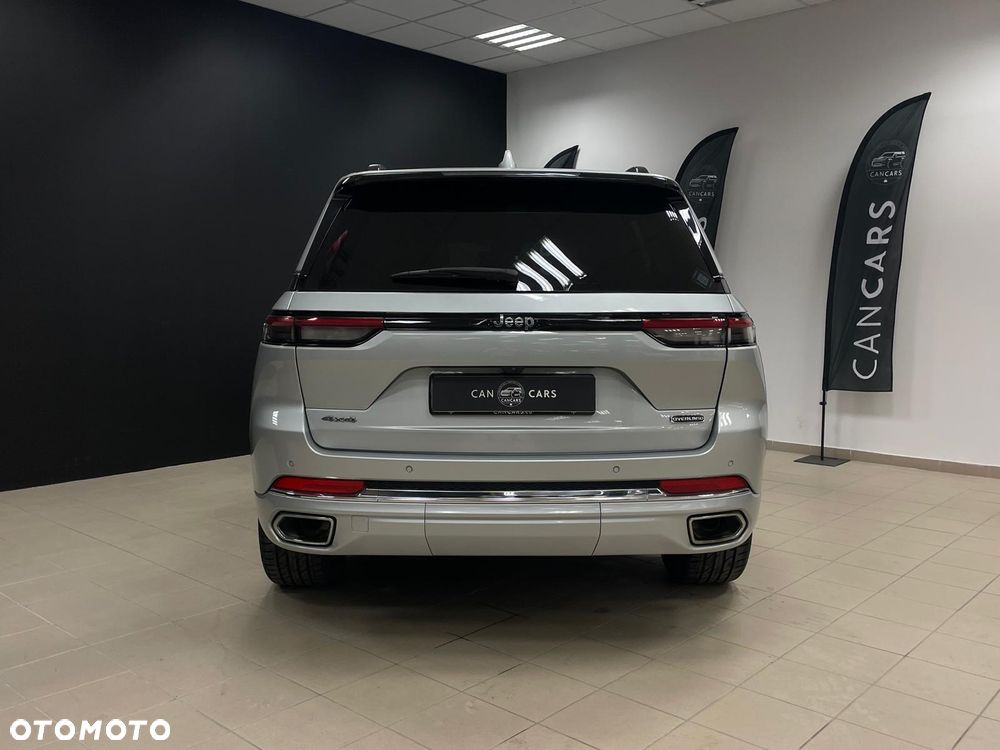 Jeep Grand Cherokee - 20