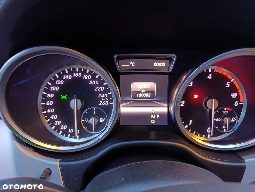 Mercedes-Benz ML 350 BlueTEC 4MATIC 7G-TRONIC - 5