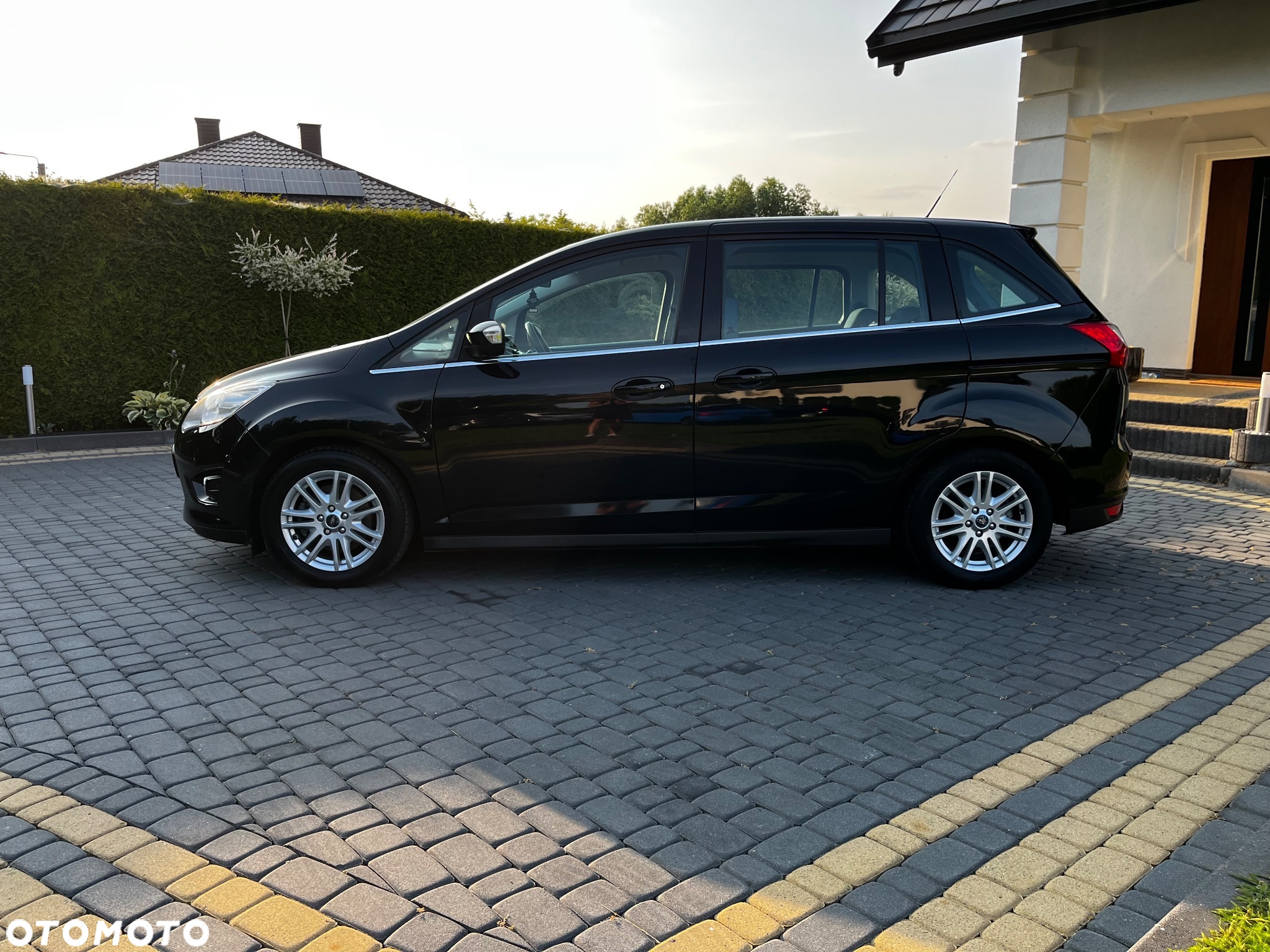 Ford Grand C-MAX - 6