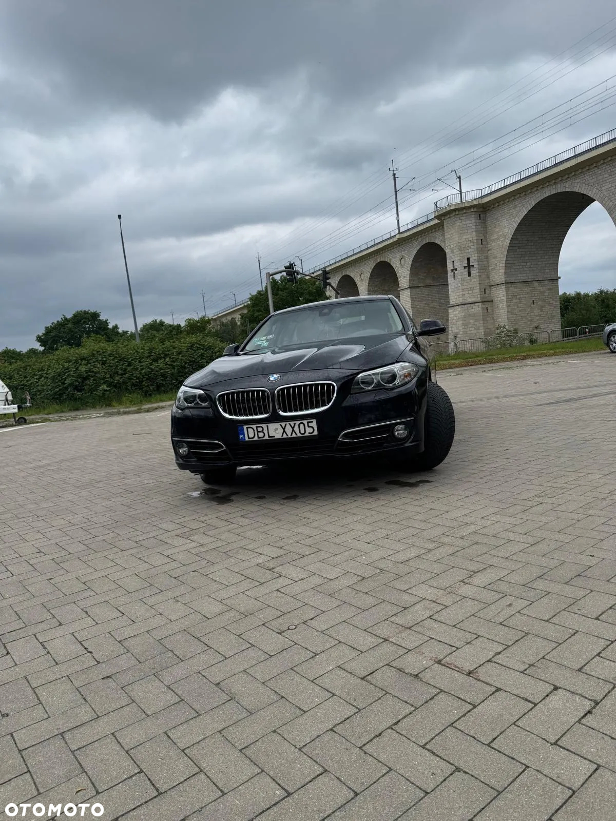 BMW Seria 5 520d xDrive - 5