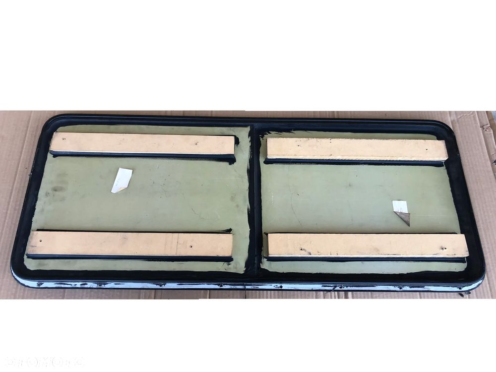 Nadstawka ramka szyby Land Rover Defender - 2