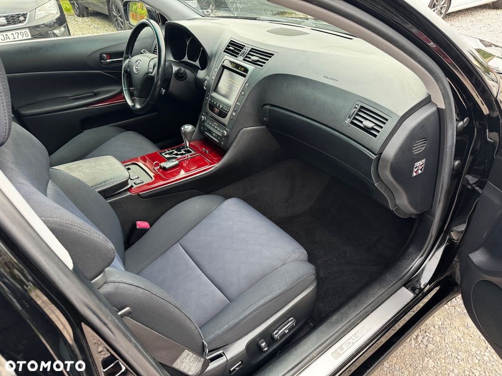 Lexus GS 300 - 24