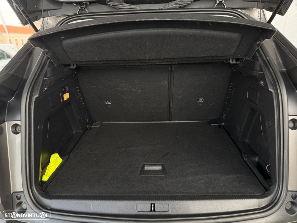 Peugeot 3008 1.5 BlueHDi Active Pack - 24