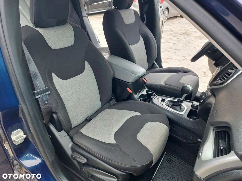 Jeep Cherokee - 15