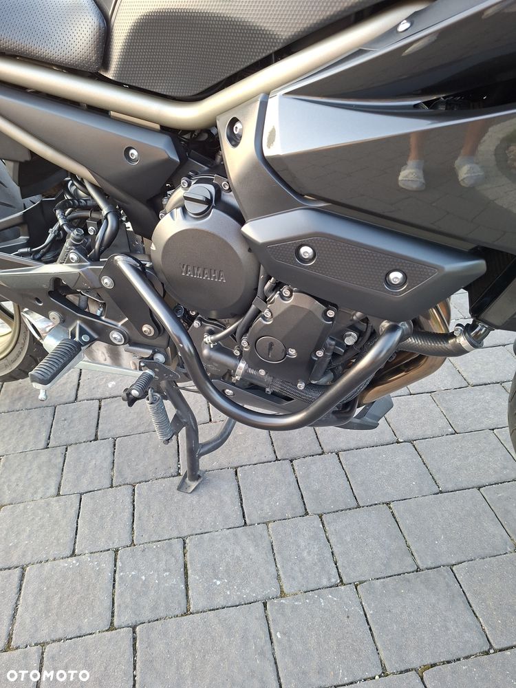 Yamaha XJ - 5