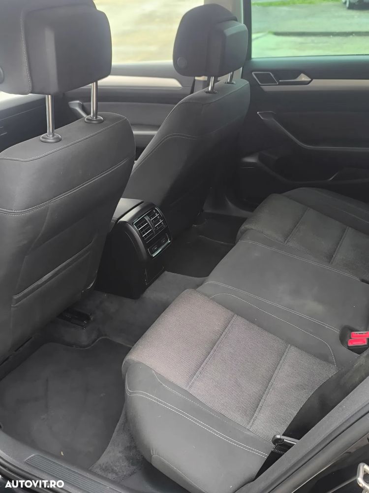 Volkswagen Passat 2.0 TDI (BlueMotion Technology) Comfortline - 16