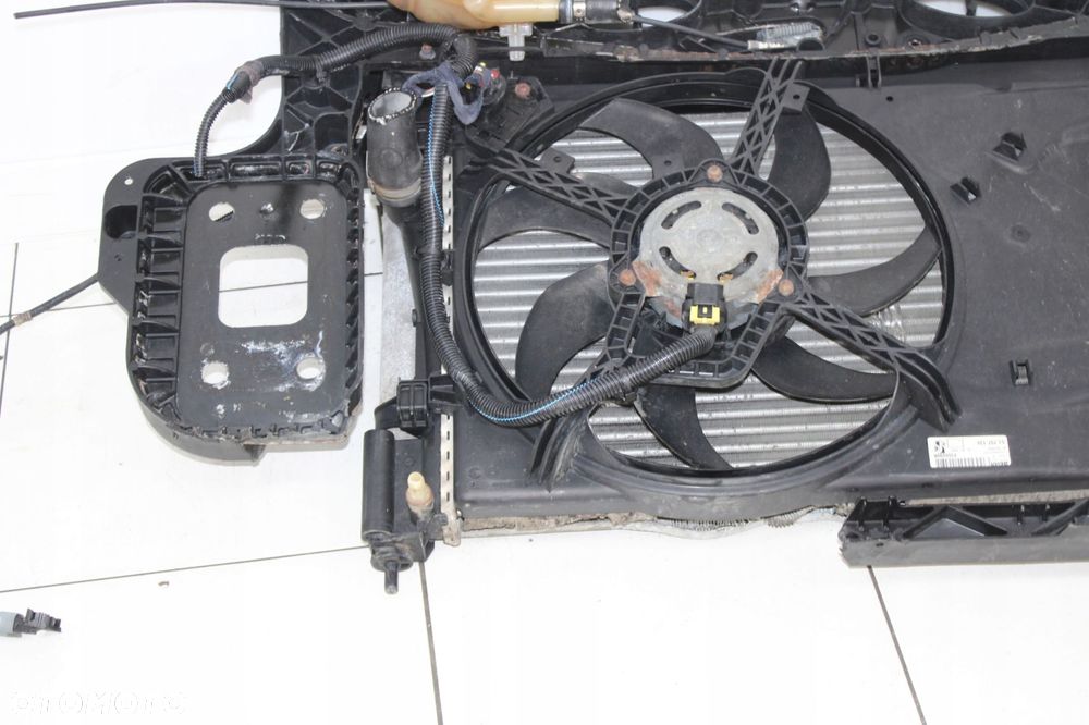 FIAT GRANDE PUNTO EVO 05R- 1.4 B PAS PRZEDNI CHŁODNICE KOMPLET - 10