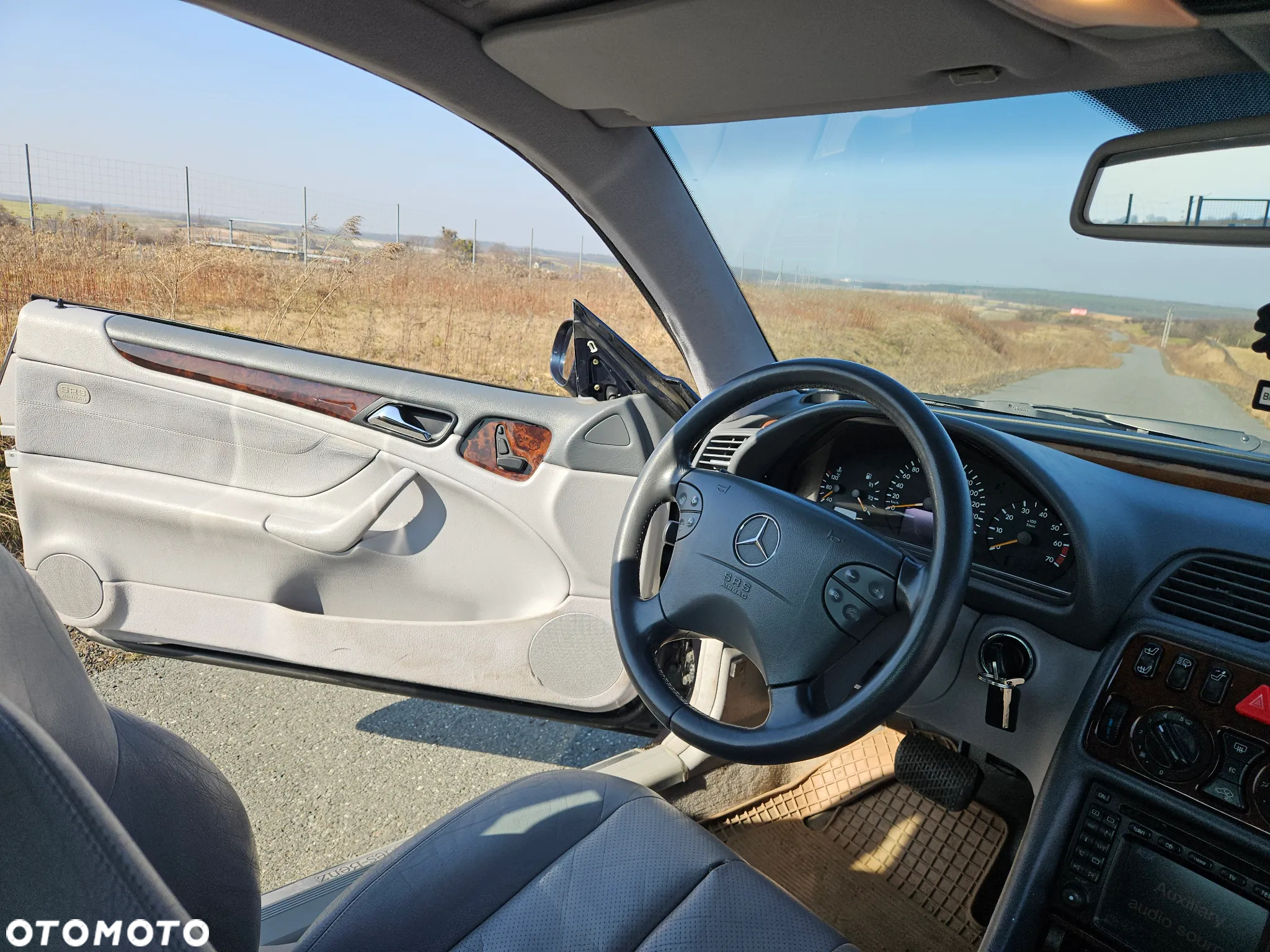 Mercedes-Benz CLK 320 - 19