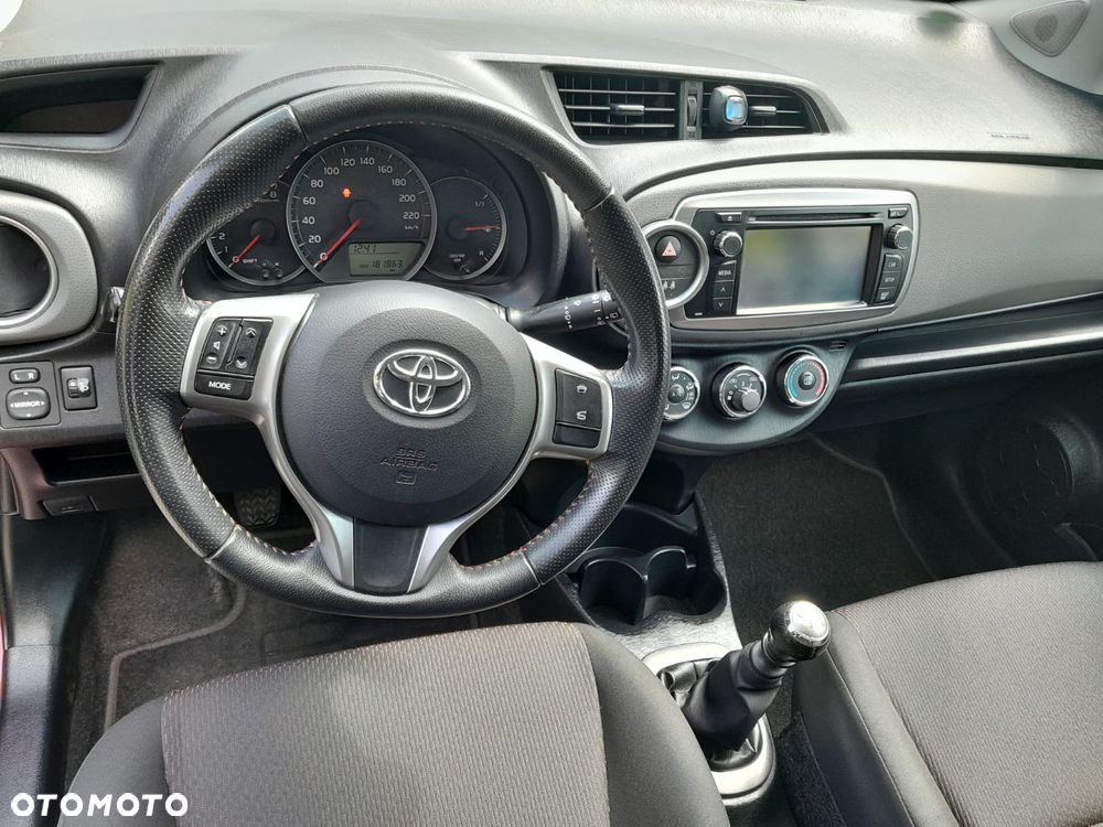 Toyota Yaris 1.33 Active - 8