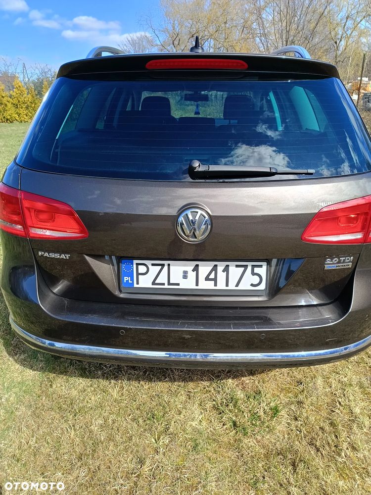 Volkswagen Passat 2.0 Blue TDI SCR Comfortline - 6
