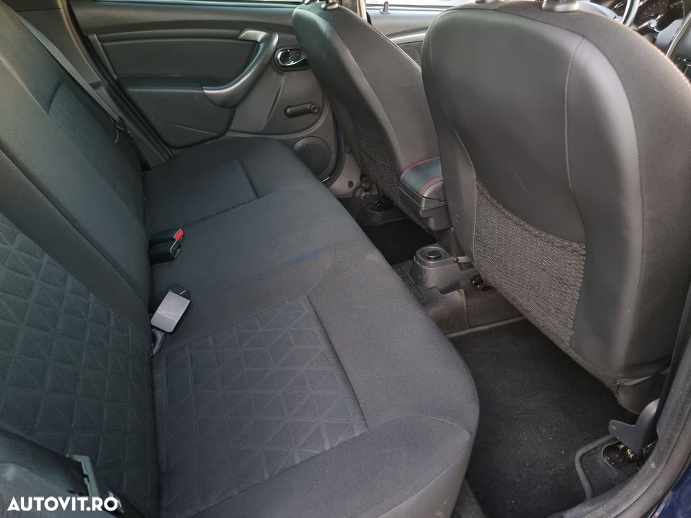 Dacia Duster 1.6 4x2 Laureate - 16