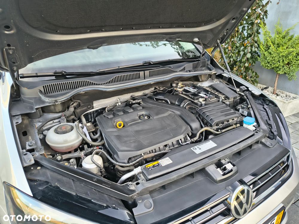 Volkswagen Golf Sportsvan SV 1.5 TSI ACT Comfortline DSG - 23