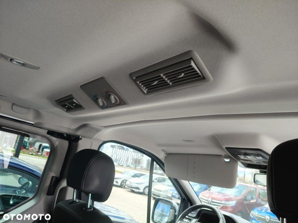 Renault Trafic - 9