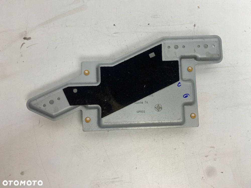 ŚLIZG MOCOWANIE MODUŁU BLUETOOTH MUSTANG MACH-E - 2