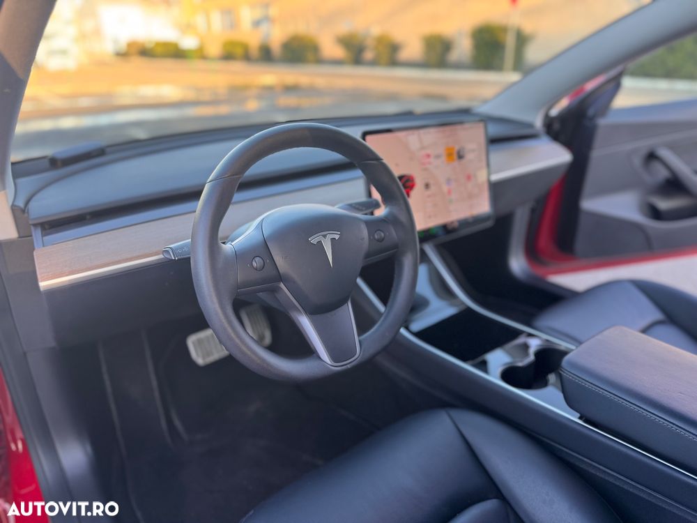 Tesla Model 3 Langstreckenbatterie Allradantrieb Dual Motor - 13