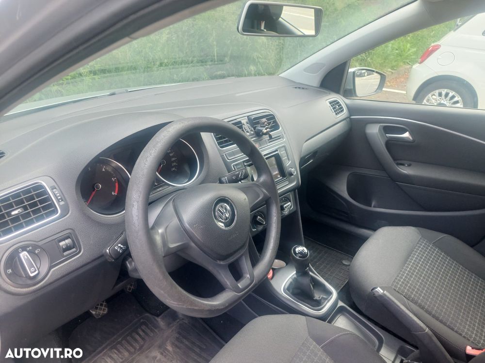Volkswagen Polo - 5