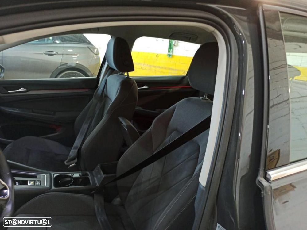 VW Golf 1.4 TSI e-Hybrid DSG - 6