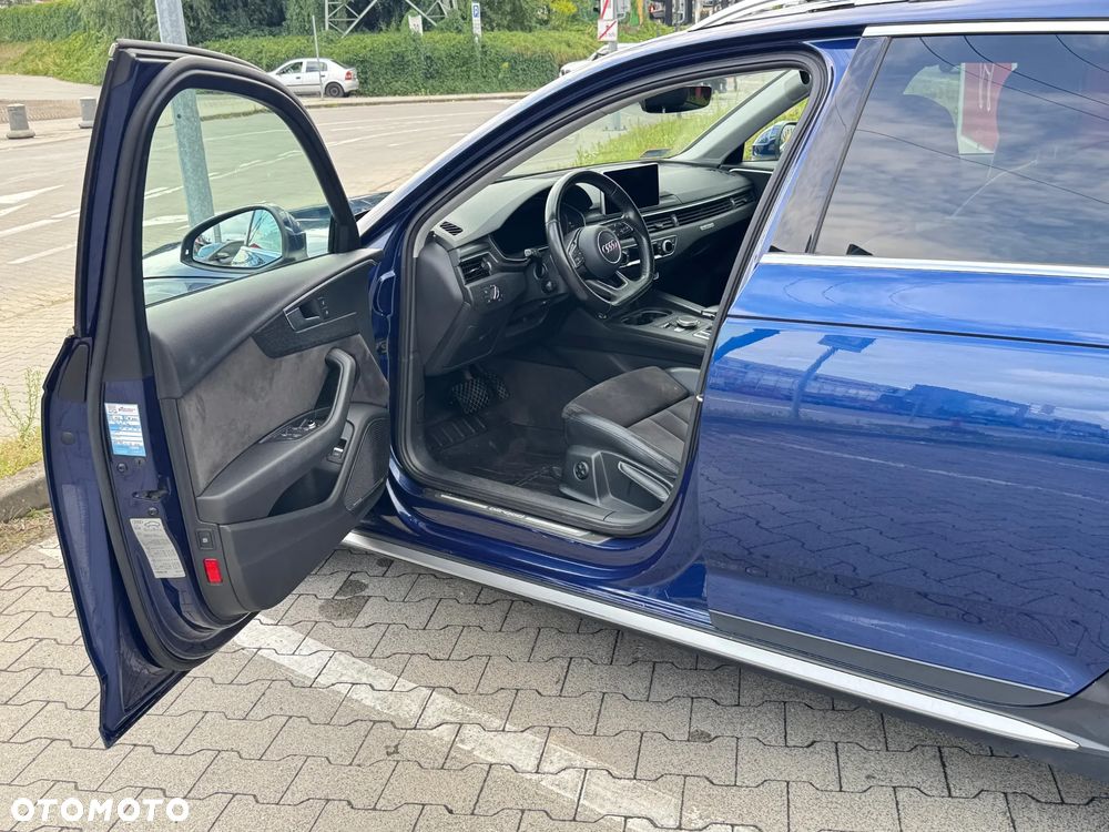 Audi A4 Allroad - 11