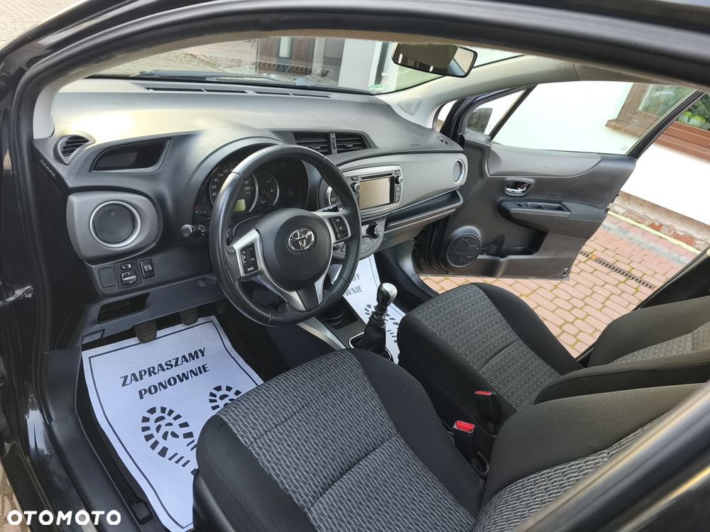 Toyota Yaris 1.33 VVT-i Executive - 16