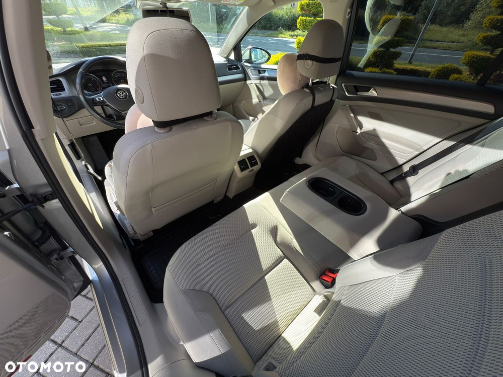 Volkswagen Golf 1.6 TDI BMT Highline DSG - 24