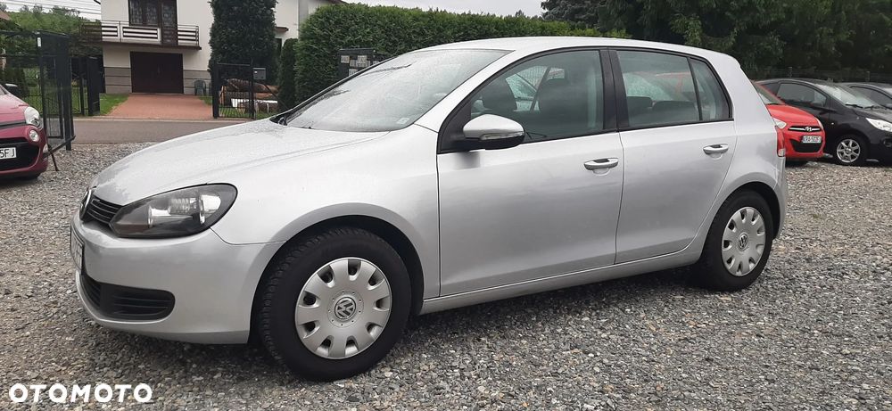 Volkswagen Golf - 21