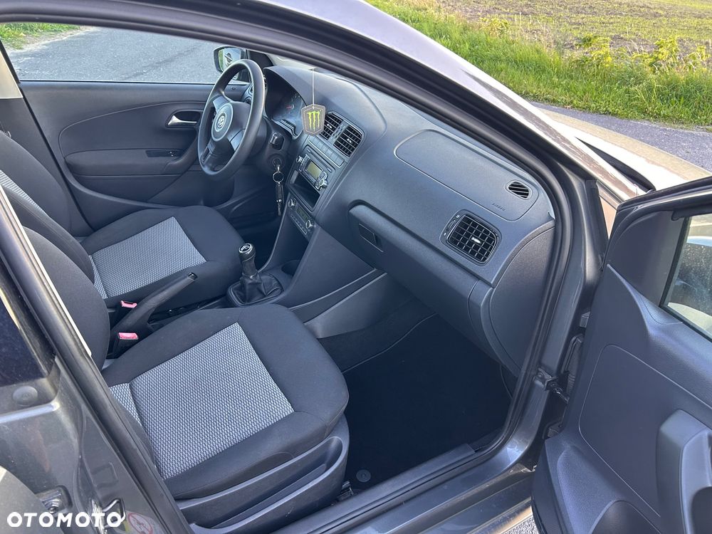Volkswagen Polo 1.4 16V Trendline - 13